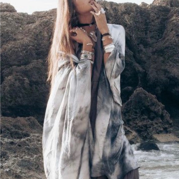 Phraseology Indigo Hand Dyed Kimono - Picture 3 of 13